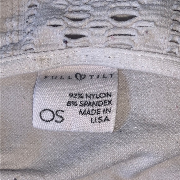 tilly’s bralettes - Picture 3 of 9